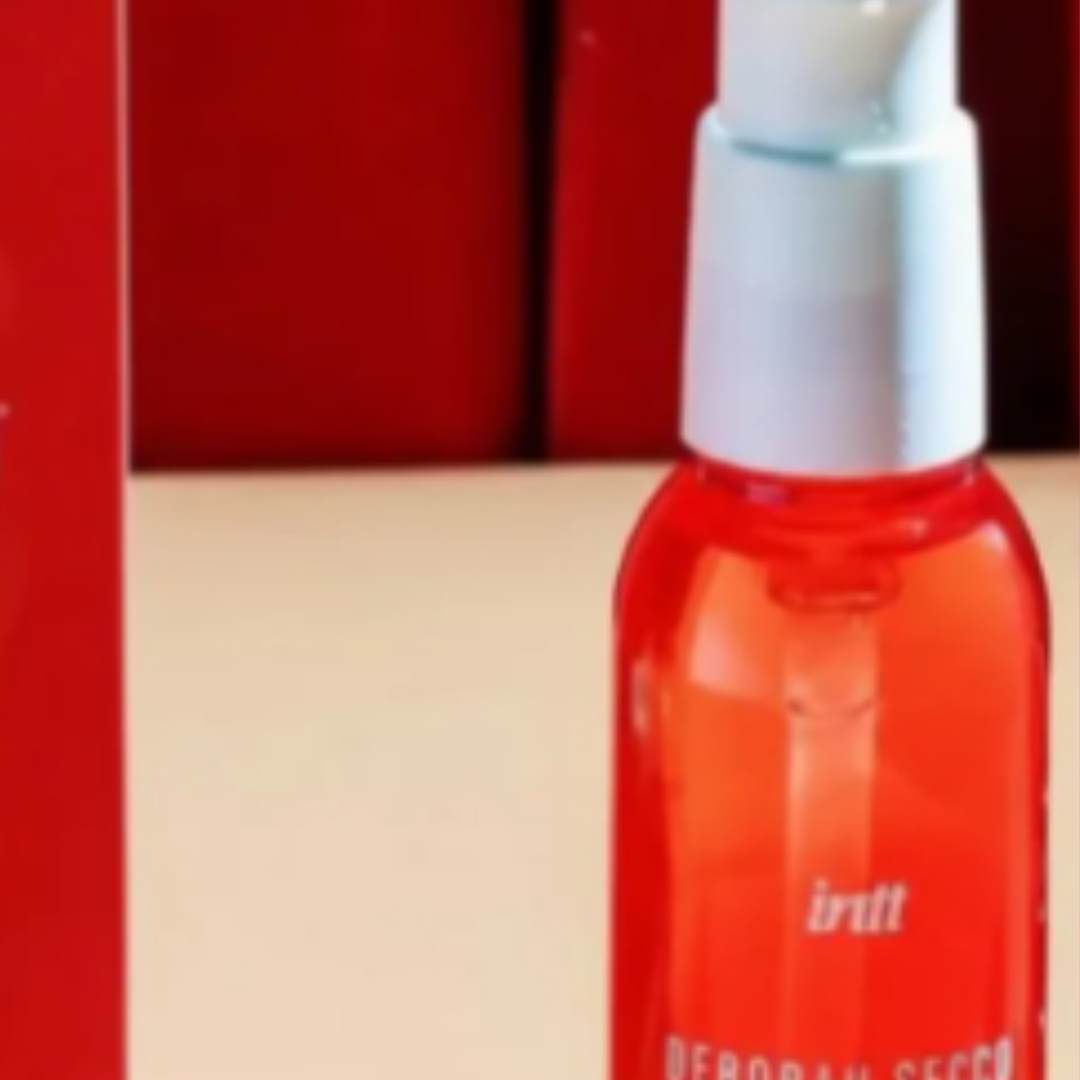 Gel Lubrificante Íntimo INTT e Deborah Secco