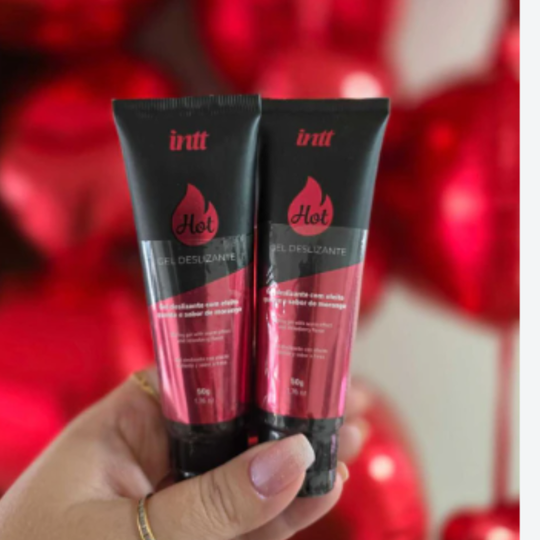 Os lubrificantes a base de água são de extrema importância na vida sexual de qualquer pessoa, seja para aumentar a lubrificação, para diminuir o atrito ou para usar com sex toys.

O lubrificante cria uma película protetora que faz com que os movimentos fiquem mais prazerosos. O lubrificante hot de morango tem composição a base de água e se assemelha a lubrificação natural da mulher, podendo ser usado em todos os momentos do seu dia a dia. O lubrificante tem um efeito quente e um sabor maravilhoso de morango