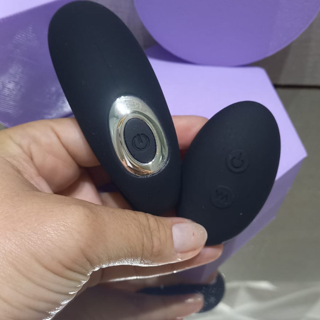 Hari - Vibrador de Casal com controle Remoto