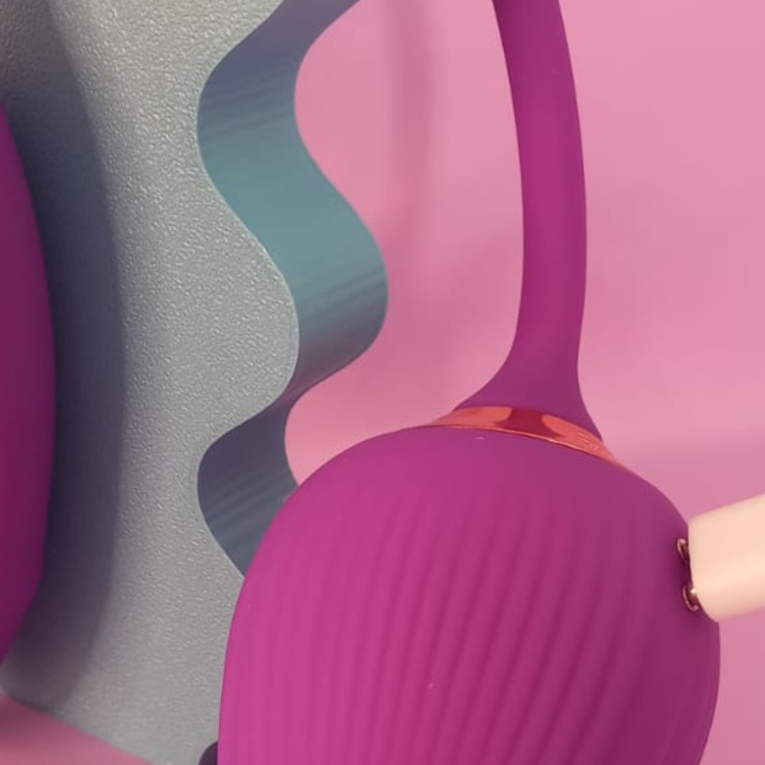 Lure  | Rosa Sugadora 2 em 1 com Pulsação e Estímulo Interno